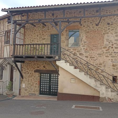 Hotel Le Coustalou Livinhac-le-Haut Exterior foto