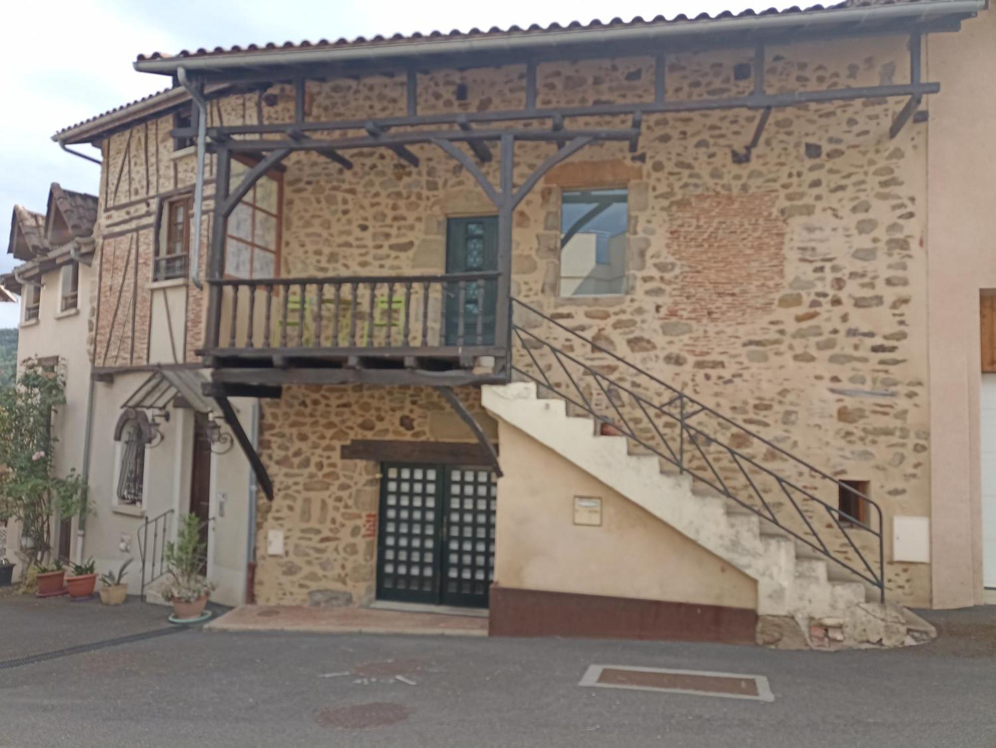 Hotel Le Coustalou Livinhac-le-Haut Exterior foto